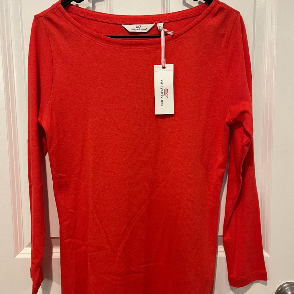 Red Simple Boat Neck Tee